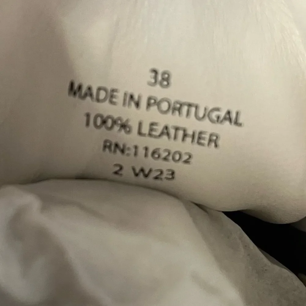 Zadig and Voltaire High Flash Calfskin Sneakers, Red‎ Lightening Bolt, 7, NIB - Picture 14 of 15